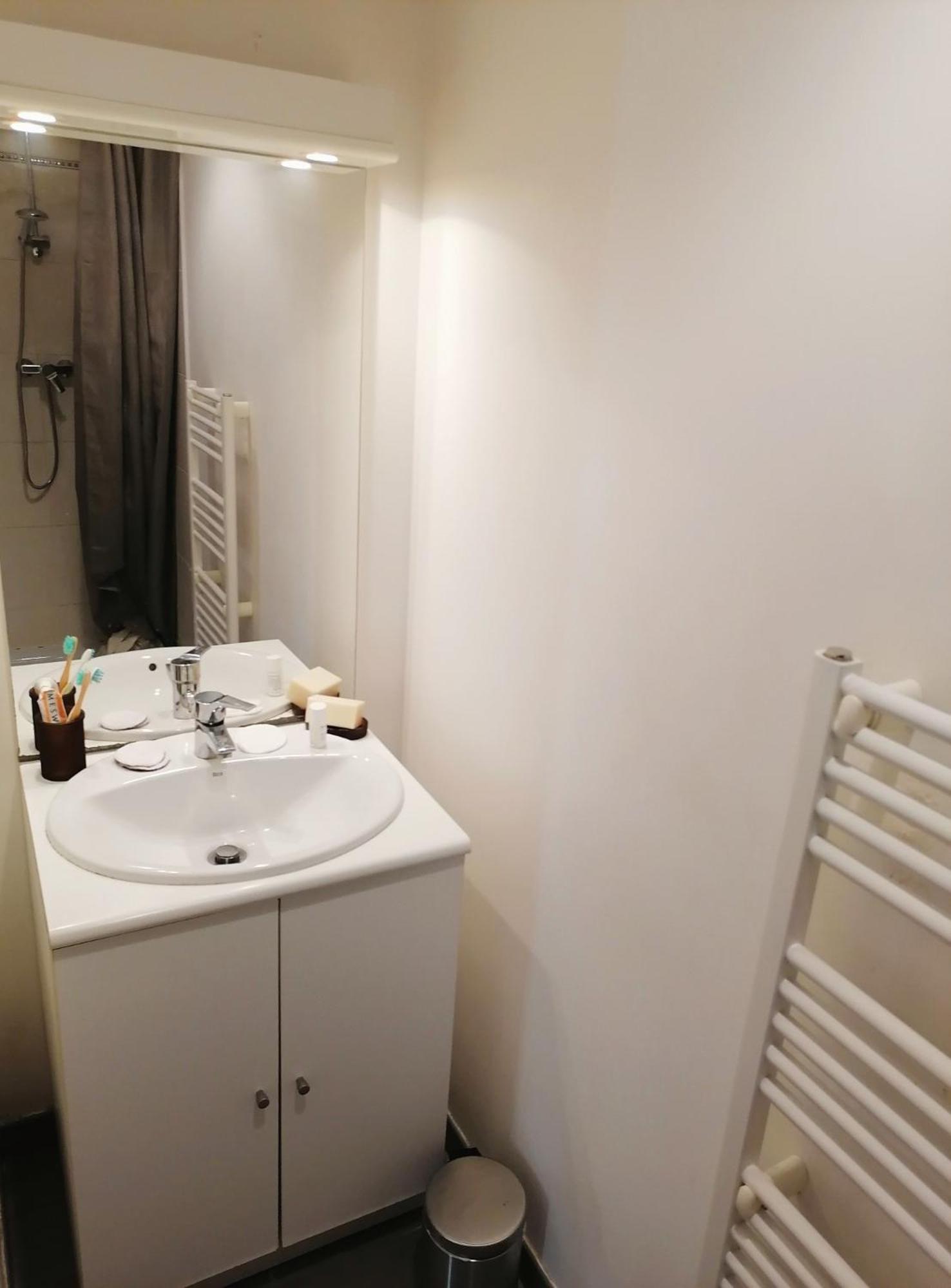 Apartamento Pied-A-Terre Cosy Pour Escale Marseillaise Marsella Exterior foto